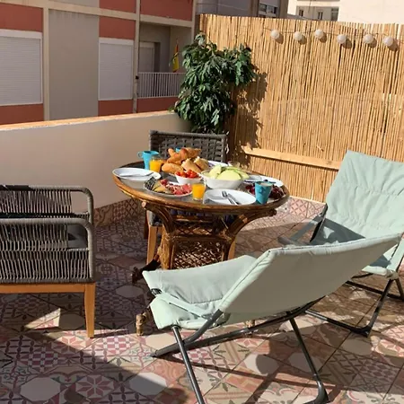 Soho Boho - With Sunny Rooftop Terrace And Fiber Optic Internet *