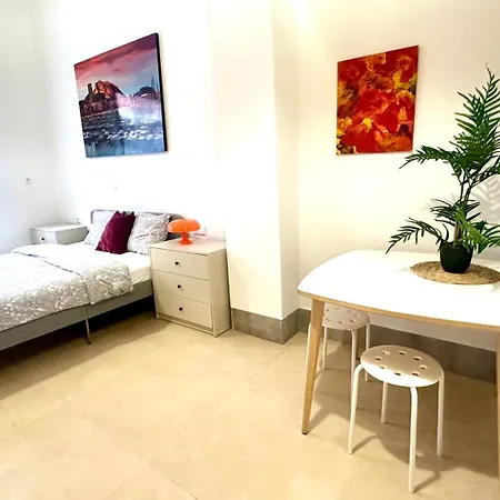 Soho Boho - With Sunny Rooftop Terrace And Fiber Optic Internet Hotel apartamentowy