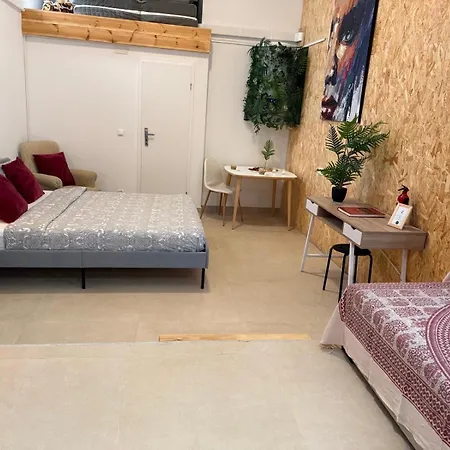 Soho Boho - With Sunny Rooftop Terrace And Fiber Optic Internet アパートホテル